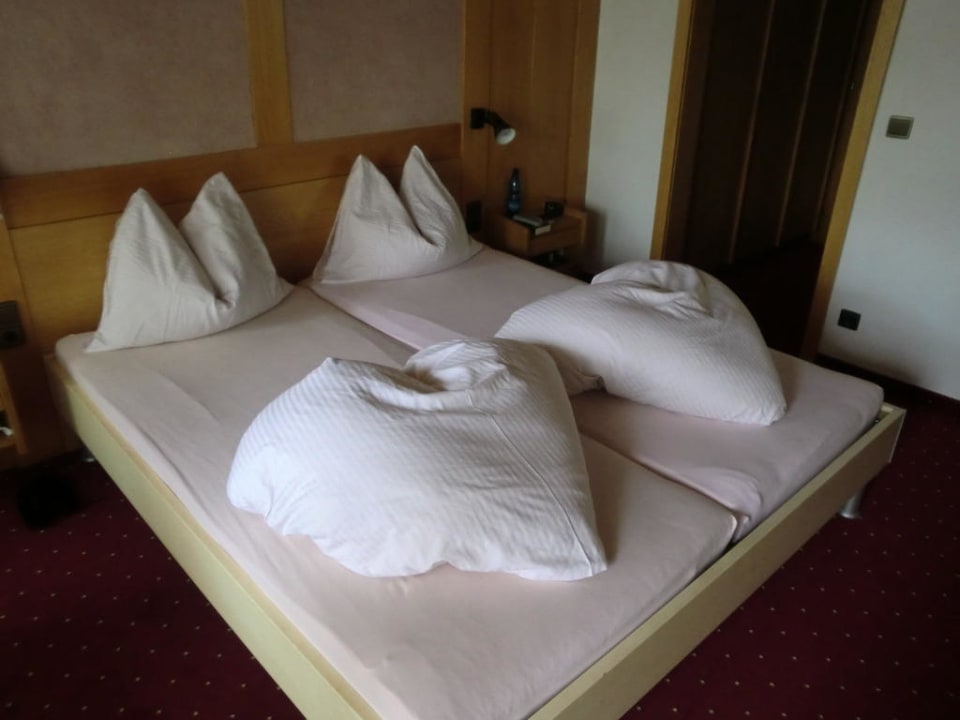 Einrichtung Hotel Chalet Montana