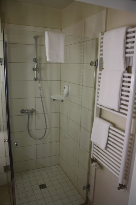 Bad Hotel Wyndham Garden Quedlinburg Stadtschloss