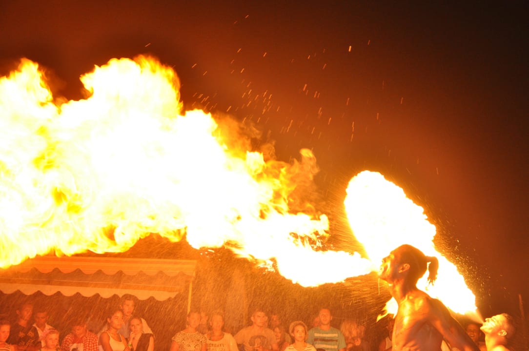 Ogień Houda Golf & Beach Club