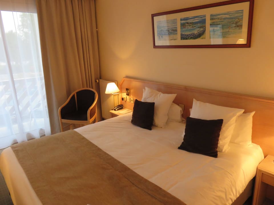 Standard Doppelzimmer #114 Best Western Hotel Le Roof Vannes