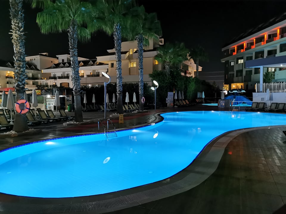 Pool Hane Family Resort