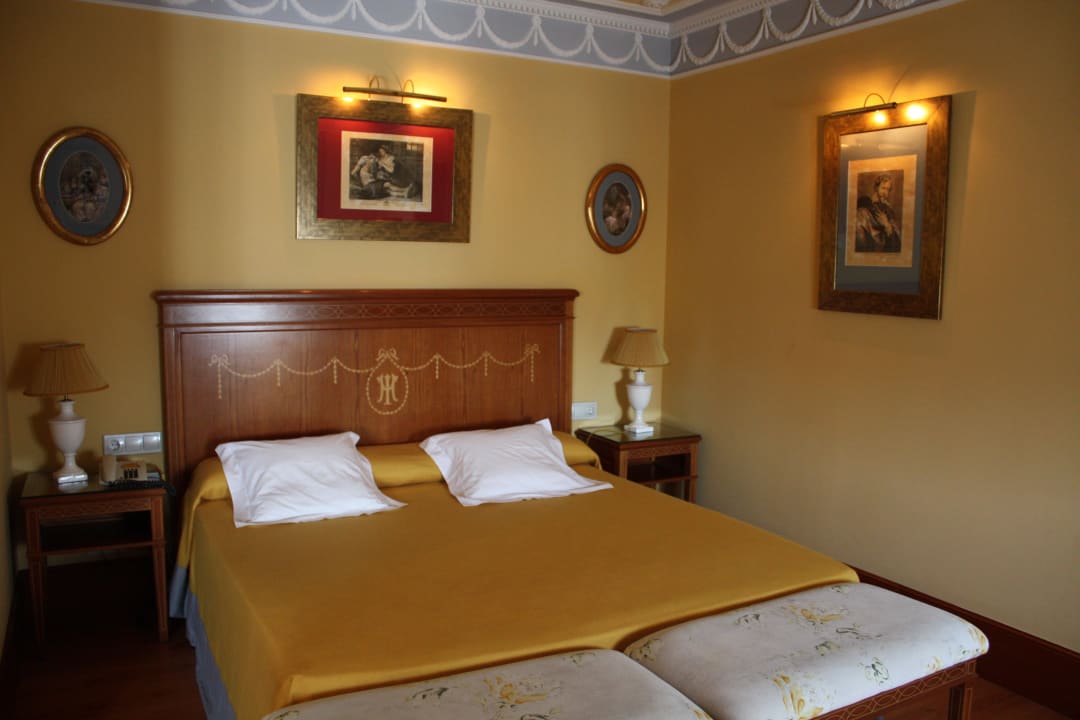 Schlafraum Juniorsuite Hotel Inglaterra