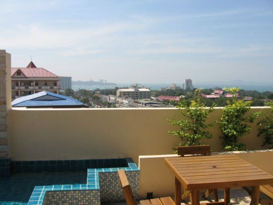 Tolle Aussicht Hotel Aiyara Palace