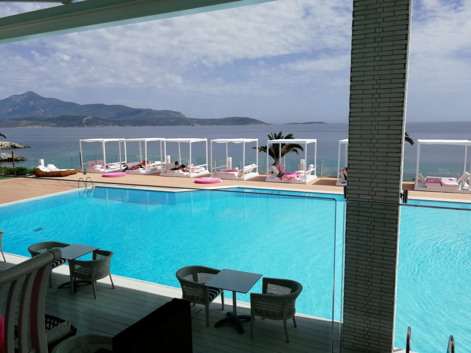 Pool Proteas Blu Resort