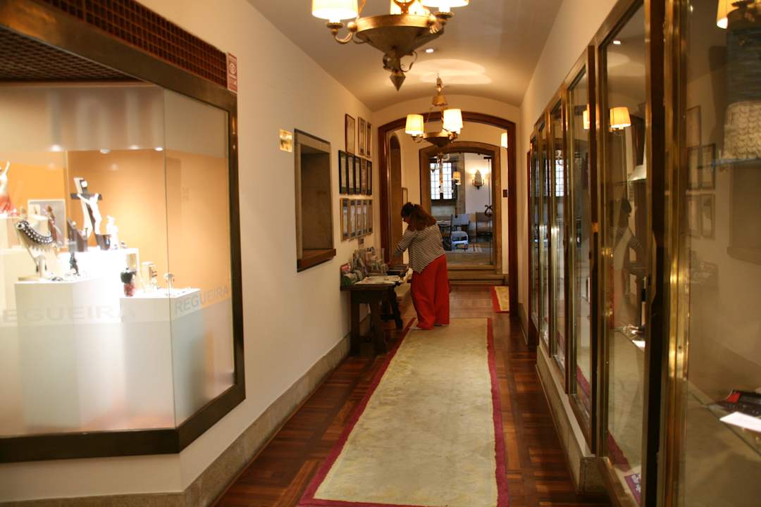 Beautiful shop Parador de Santiago - Hostal Reis Catolicos