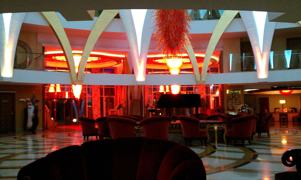 Lobby Granada Luxury Okurcalar
