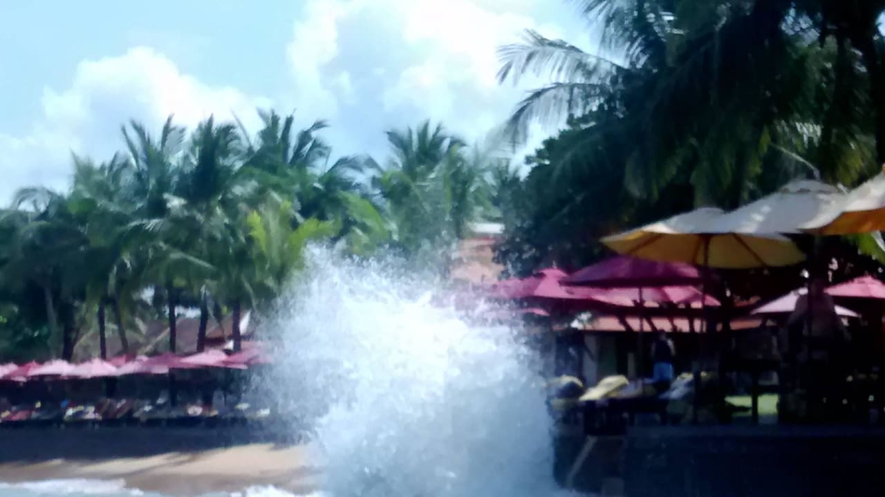 MEERDUSCHE Khaolak Laguna Resort