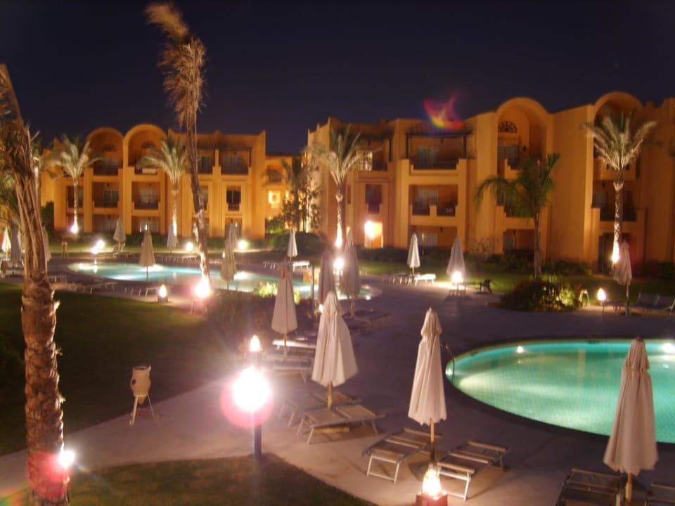 Вид из номера ночью Stella Beach Resort & Spa Makadi Bay