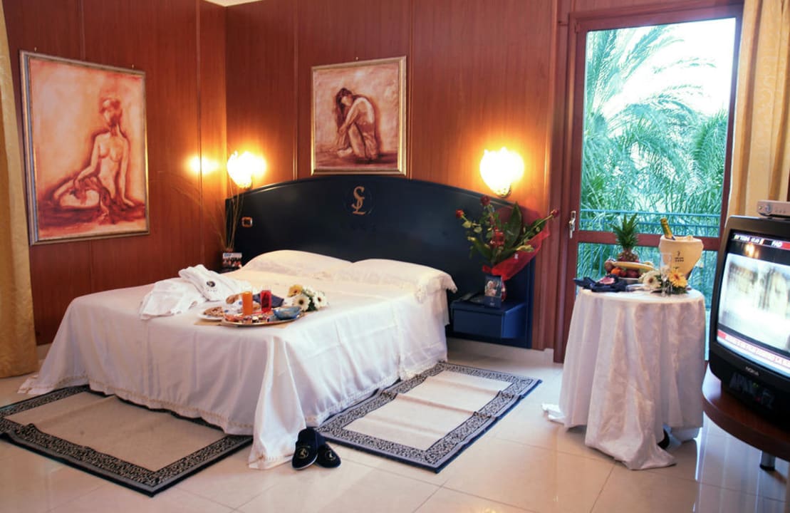 Le camere sono state progettate e finemente curate Hotel San Luca