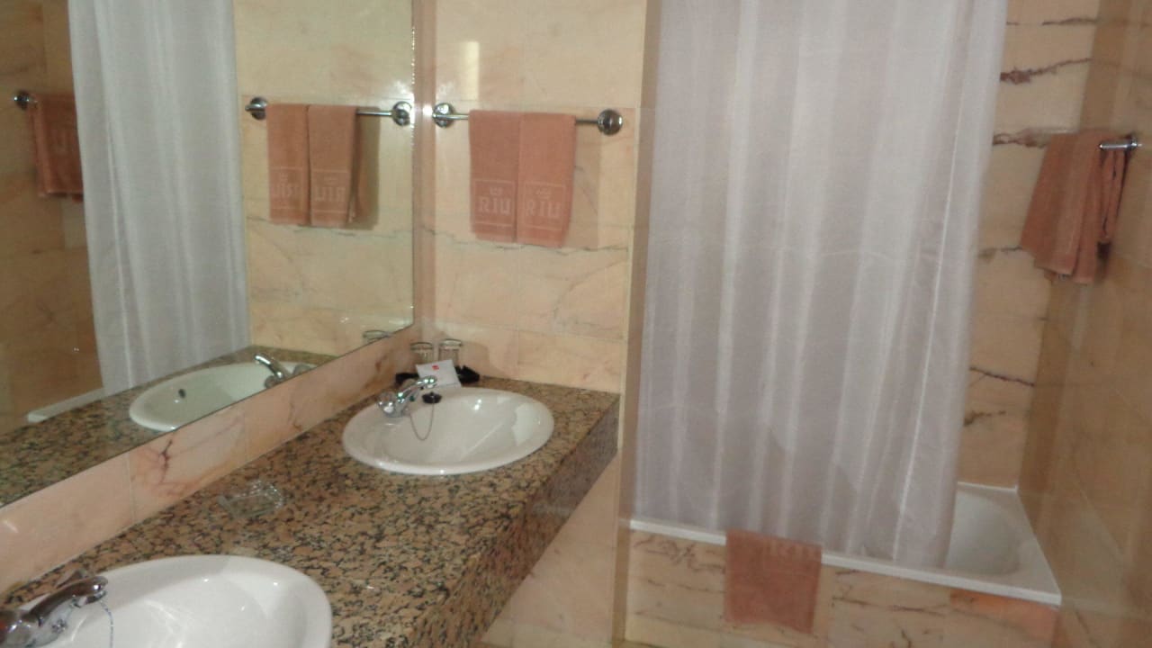 Dusche Playabachata Hotel