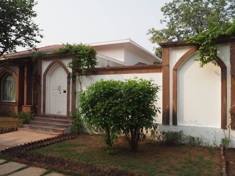 Außenansicht Bungalow Hotel Raj Niwas Palace