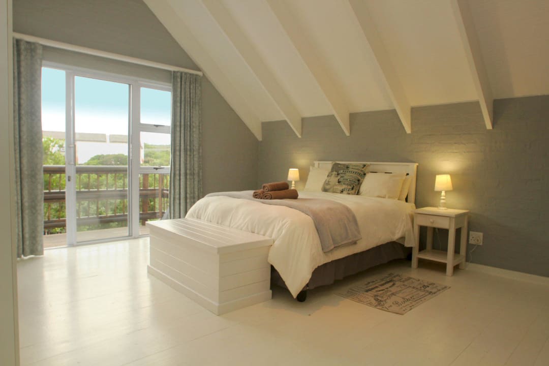 Three bed roomed cottage Cape St. Francis Resort