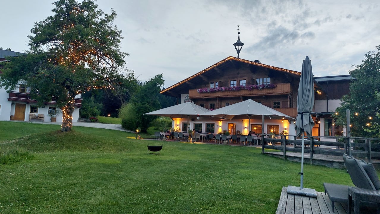 Außenansicht Hotel Chalets Grosslehen