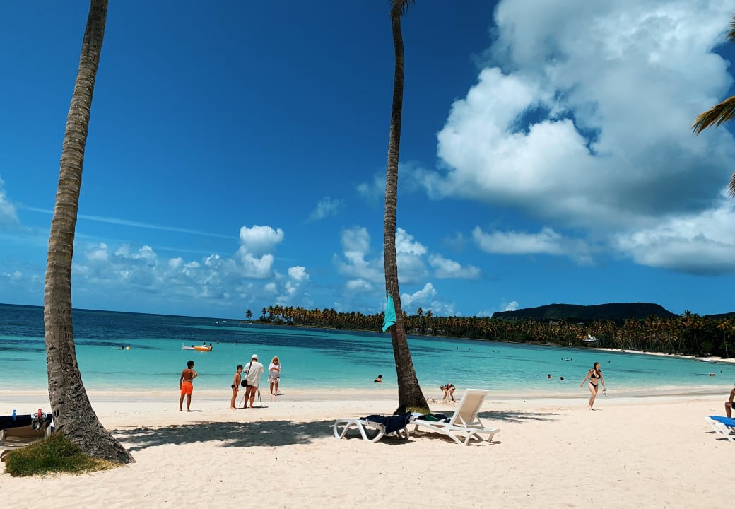 Strand Wyndham Alltra Samana
