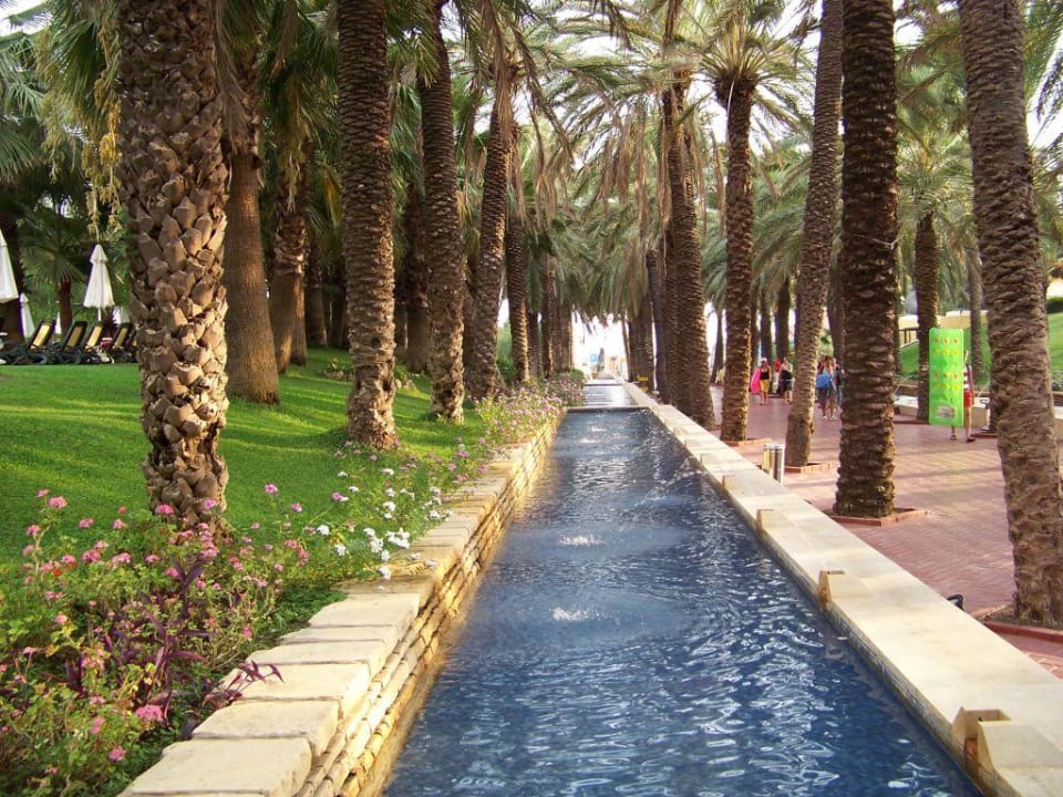Weg zum Strand Monachus Family Resort Sorgun