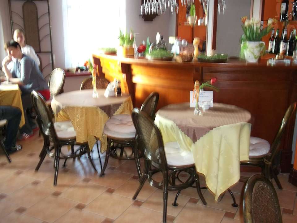 Essen auf engstem Raume Pension Stachowiak Family