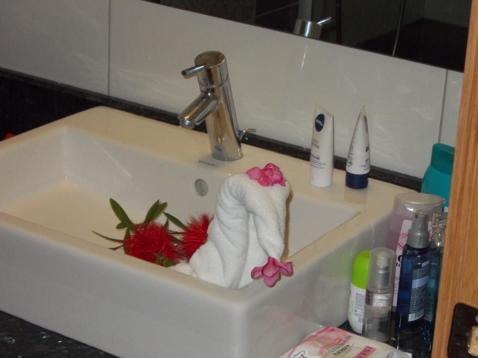 Aufmerksamkeit des Personals Hane Family Resort