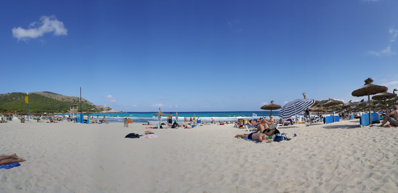 Strand Hotel & Spa S'Entrador Playa