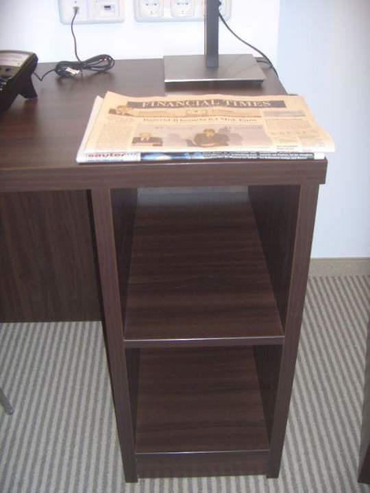 Möblierung Zimmer acom Hotel München