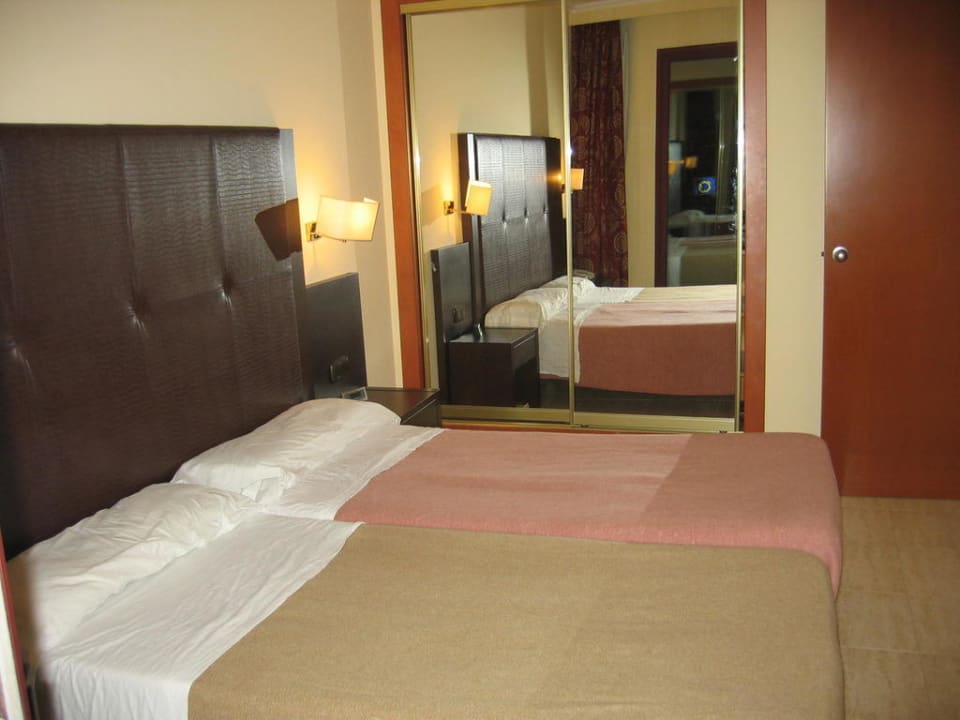 Schlafzimmer allsun App.-Hotel Orient Beach