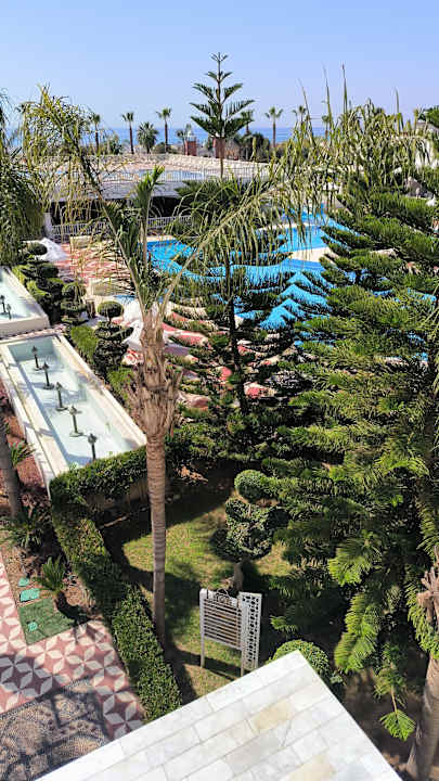 Pool Royal Taj Mahal Hotel