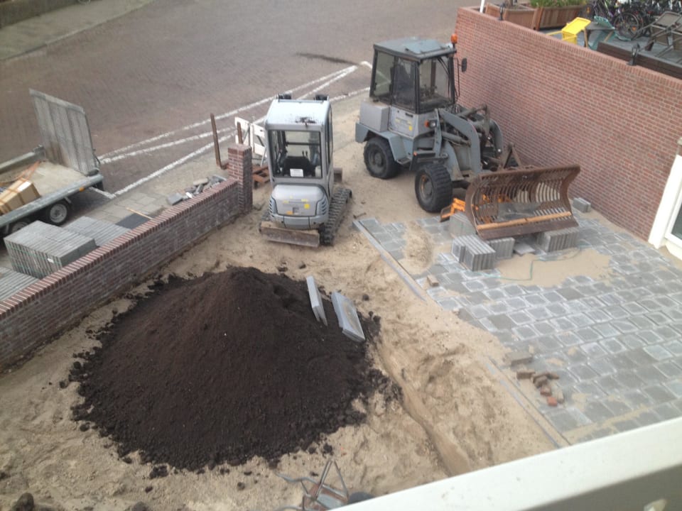 Baustelle direkt vorm Zimmer Hotel Andante
