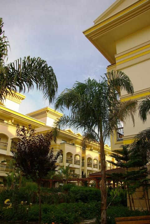 Block 5 links Diamond Excellence Resort & Spa