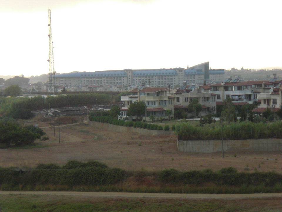 Nachbarhotel - Crystal Admiral Resort Vita Silva Hotel