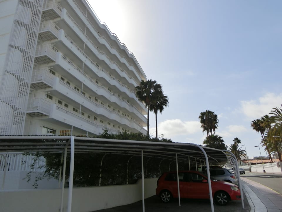 Außenansicht Hotel Gold by Marina