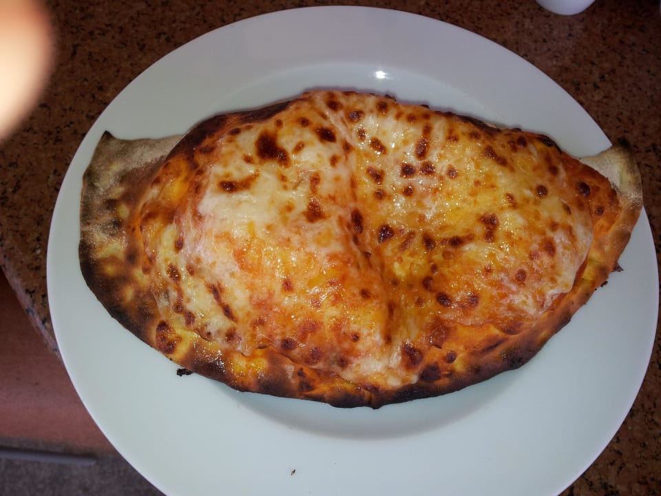 Ahmed macht die beste Calzone!Danke! Pickalbatros Aqua Park Resort - Hurghada