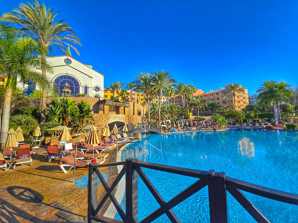 Pool R2 Rio Calma Hotel & Spa & Conference