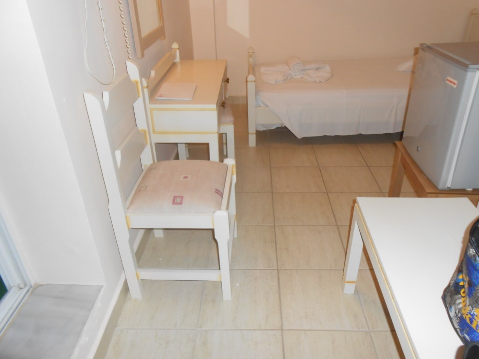 Zimmer Hotel Theonia