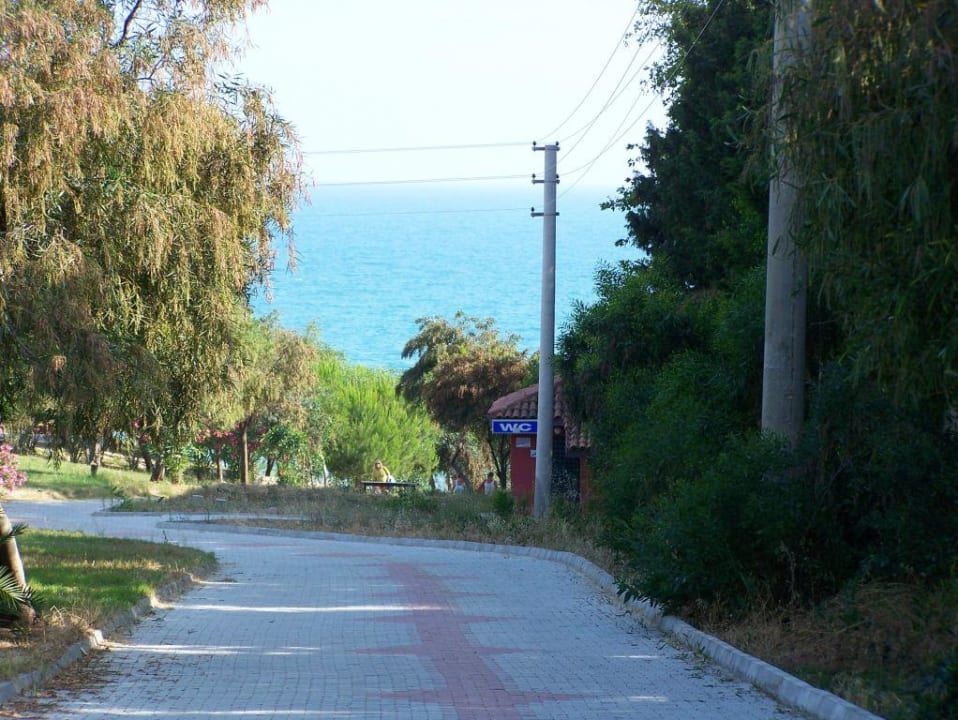 Weg zum Strand Club Sidelya Hotel