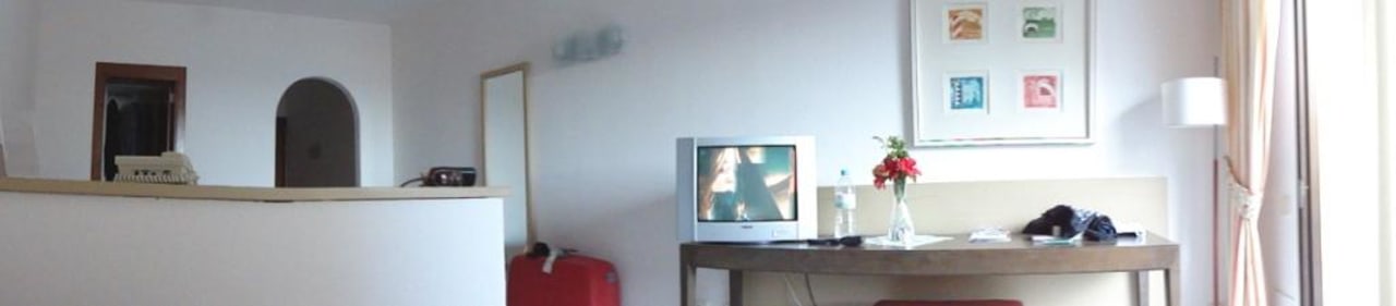 Zimmer vom Sofa aus SBH Hotel Taro Beach