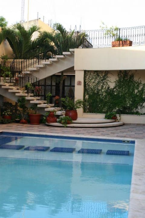 Poolanlage - Hotel El Castellano Gamma by Fiesta Inn Mérida El Castellano