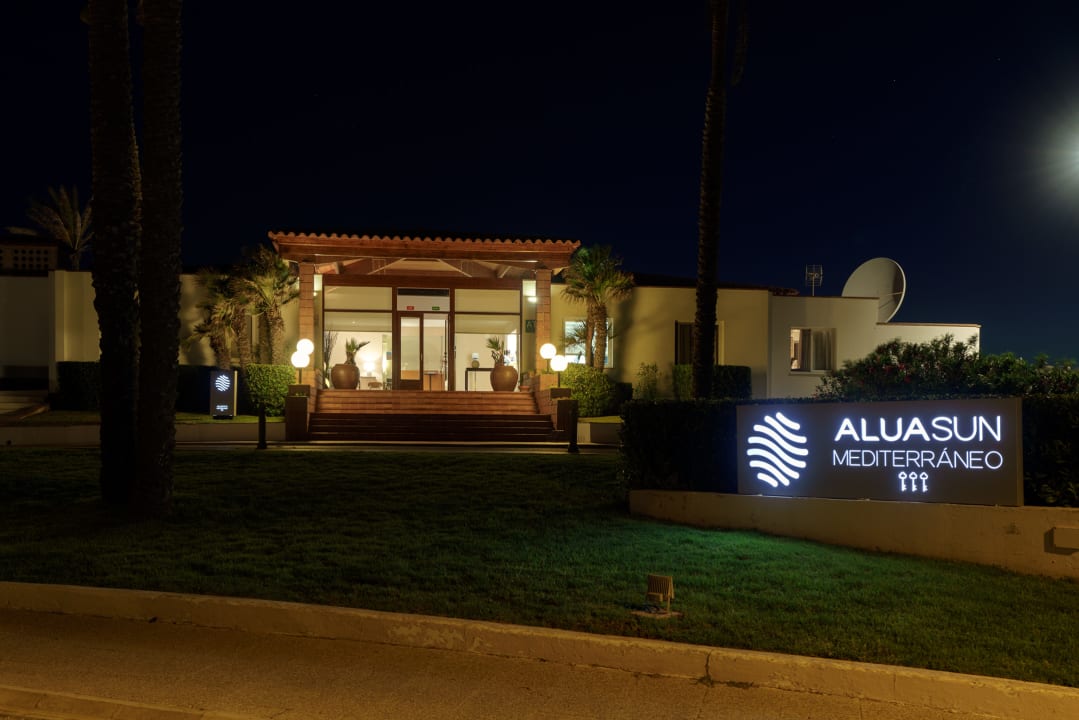 Außenansicht AluaSun Mediterraneo