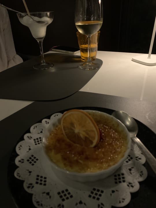 Gastro Hotel Castello Lake Front