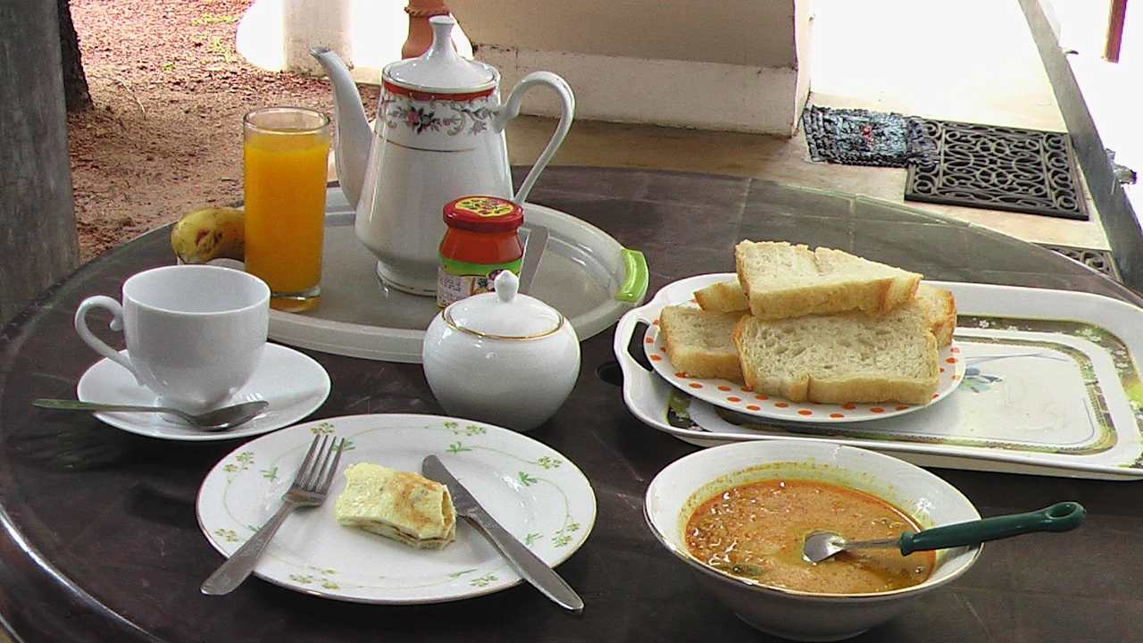 Frühstück mit Suppe Sakura Hana Gästehaus