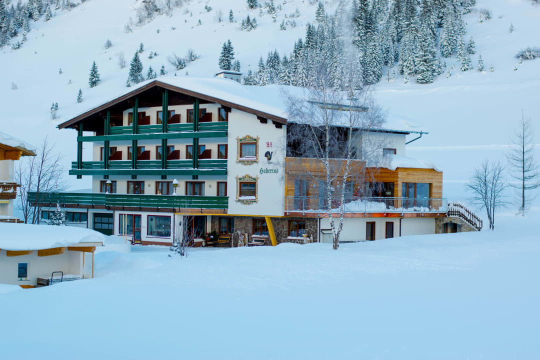 Außenansicht Hubertus Hotel Superior