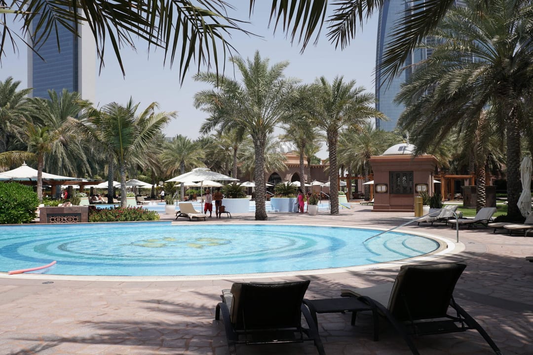 Pool Emirates Palace Mandarin Oriental