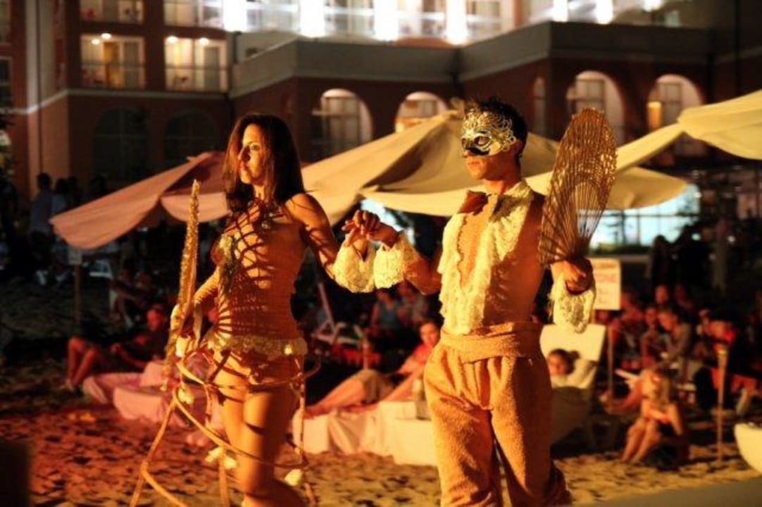 Strandparty Sol Luna Bay