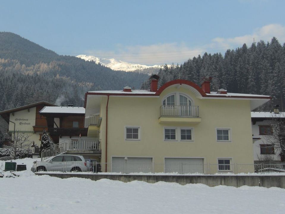 Ausblick Platzlhof - Mein Hotel im Zillertal