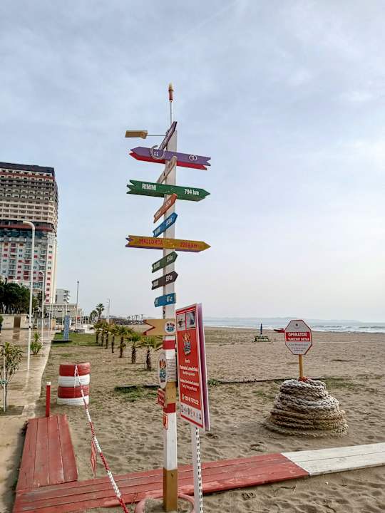 Strand Padel Olivia's Hill Resort