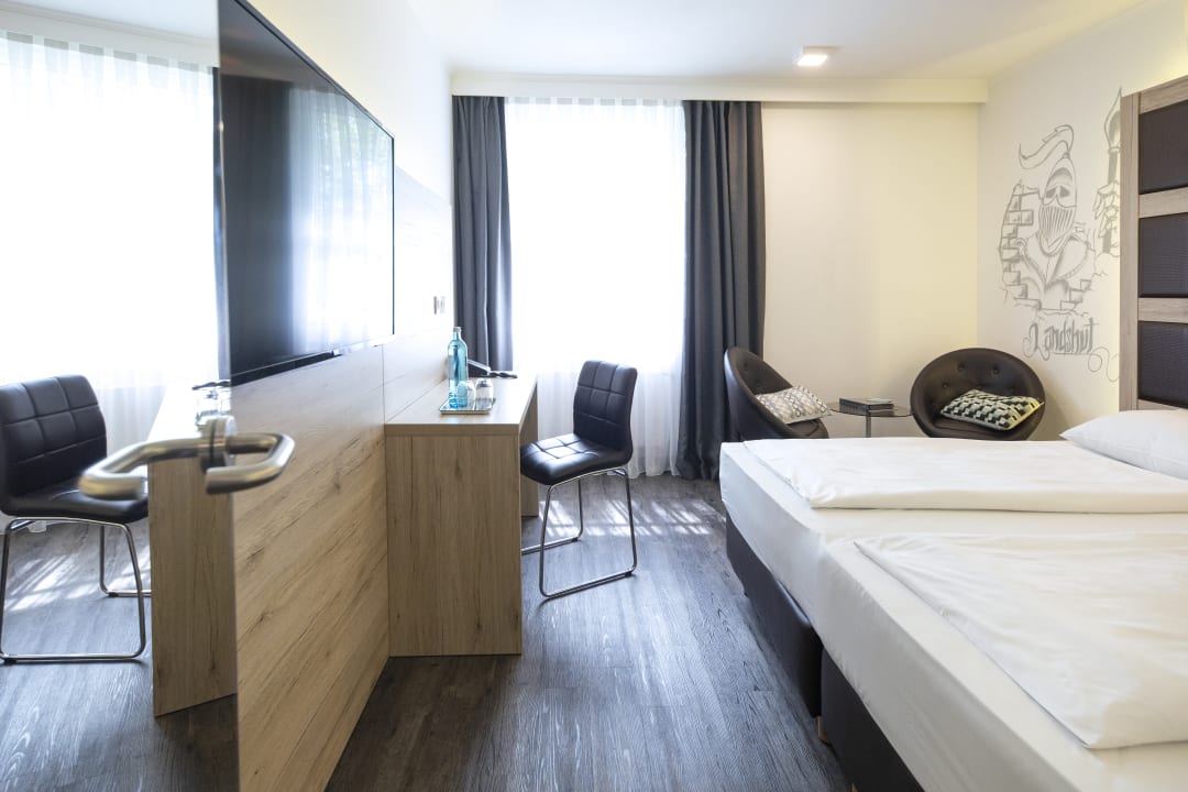 Zimmer Roomingtons Hotel Kaiserhof