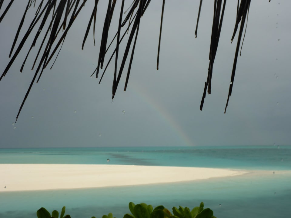 Der Himmel weinte an unserem letzten Urlaubstag Meeru Maldives Resort Island
