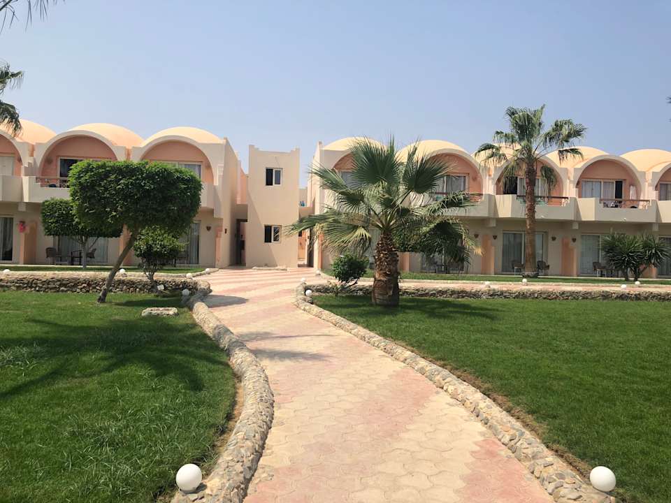 Gartenanlage Three Corners Sea Beach Resort