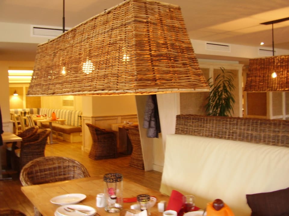 Frühstücksraum Hotel Vier Jahreszeiten Kühlungsborn