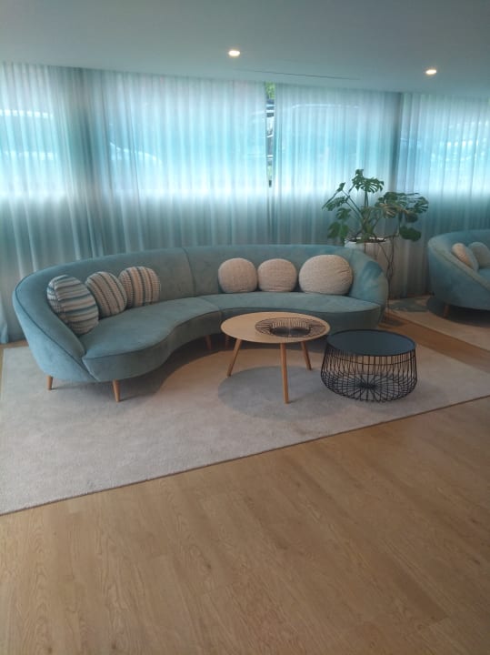 Lobby Sentido Galomar