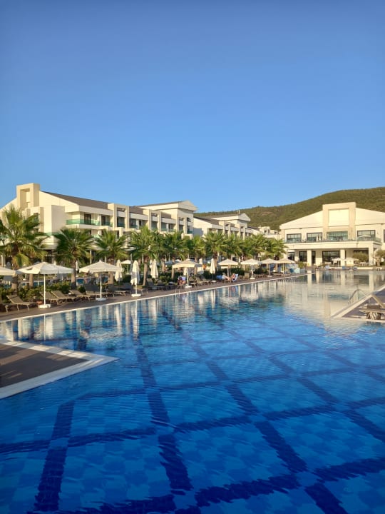 Pool Korumar Ephesus Beach & Spa Resort