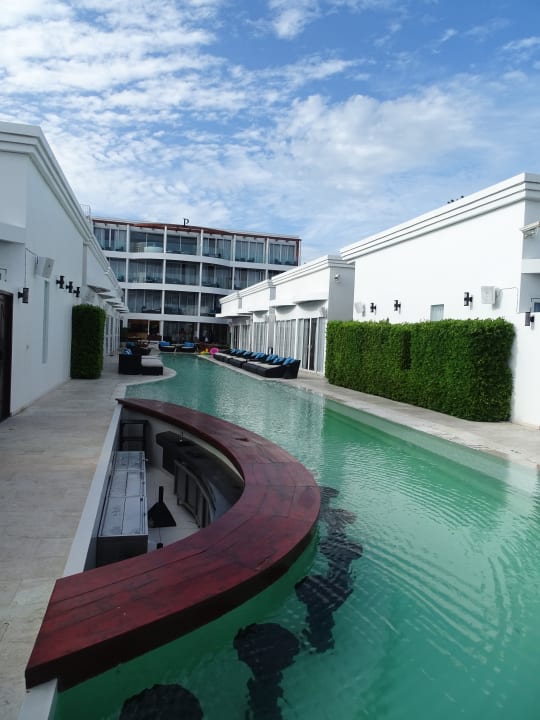 Pool The Privilege Hotel Ezra Beach Club